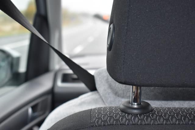 seat belt as a safety feature in HGVs