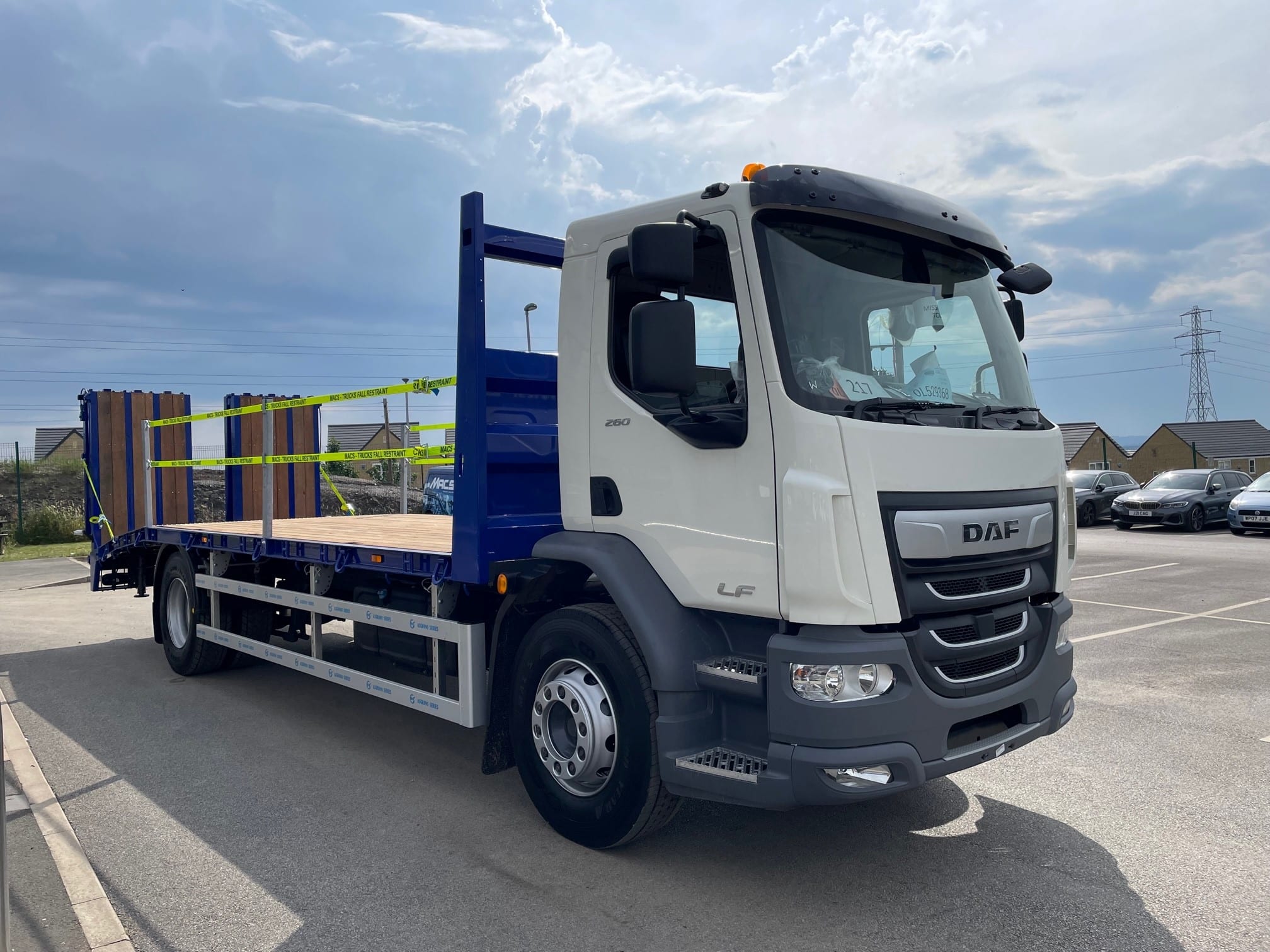 An 18 Tonne beavertail truck
