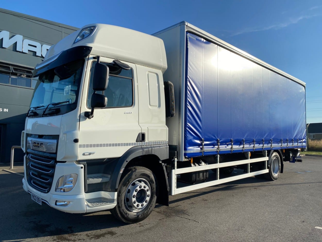 An 18 tonne curtainsider truck ready to rent or hire